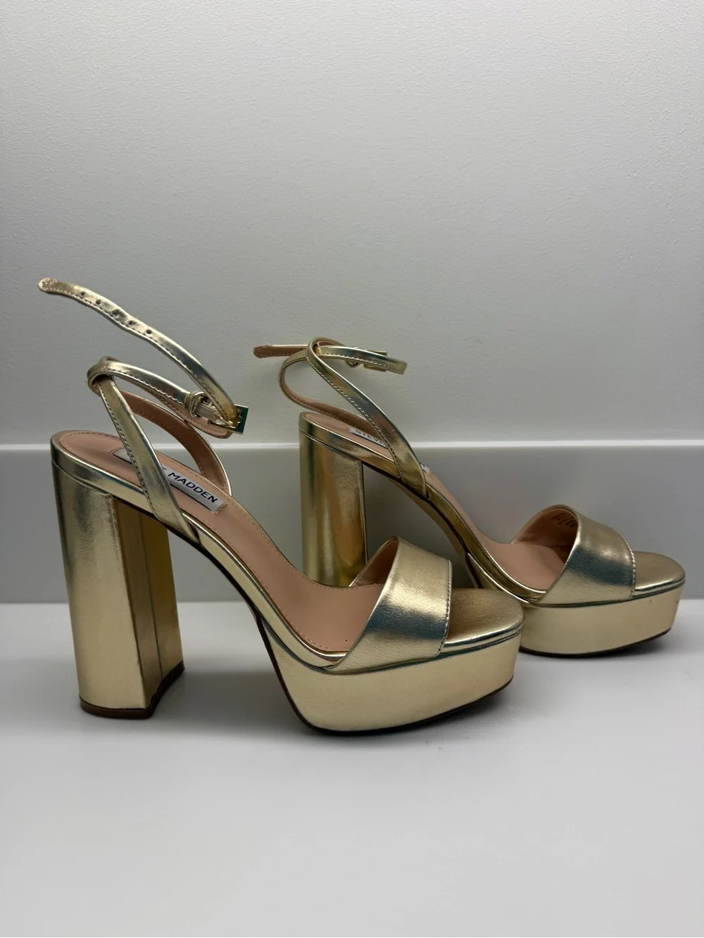 Steve Madden Metallic Gold/Champagne Platform Ankle-Strap Heels Pumps